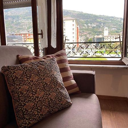 Amelie Aosta Apartamento Exterior foto