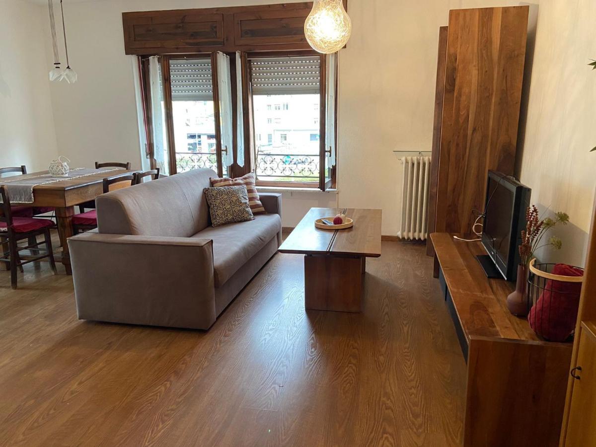 Amelie Aosta Apartamento Exterior foto